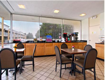 Garden Inn Fredricksburg South Fredericksburg Bagian luar foto