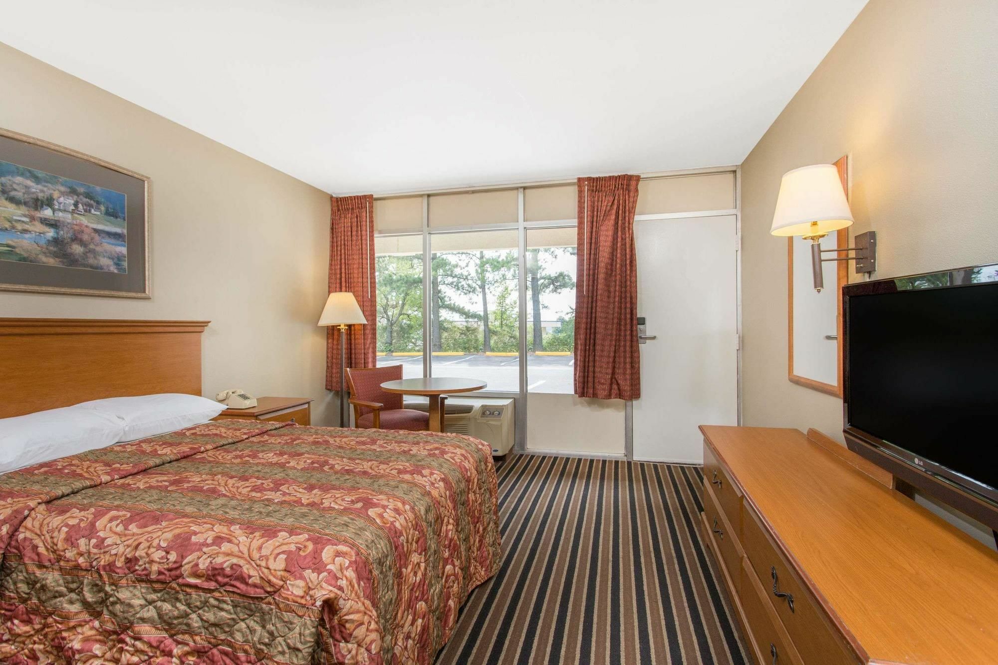 Garden Inn Fredricksburg South Fredericksburg Bagian luar foto
